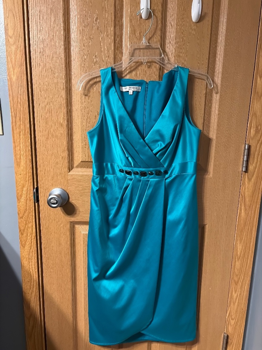 Women’s size 6 teal calf length  cocktail dress with rhinestone